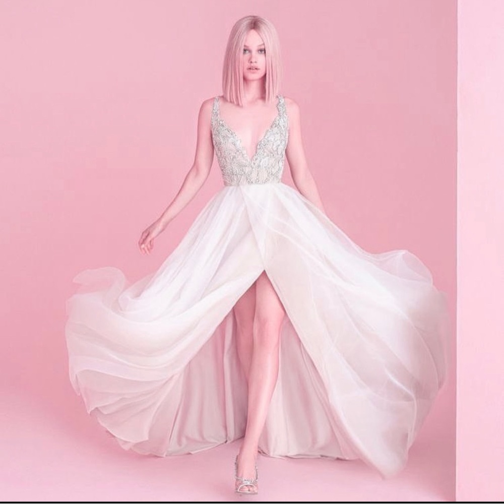 Hayley Paige Warren Gown Size 10 (street size 6/8)